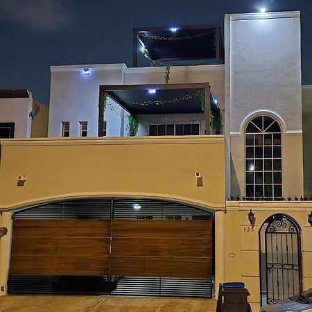 La Casa Rosa Monterrey Vila Exterior foto